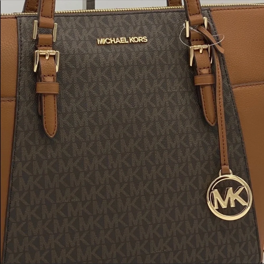 MICHAEL KORS CHARLOTTE LG TZ TOTE BROWN